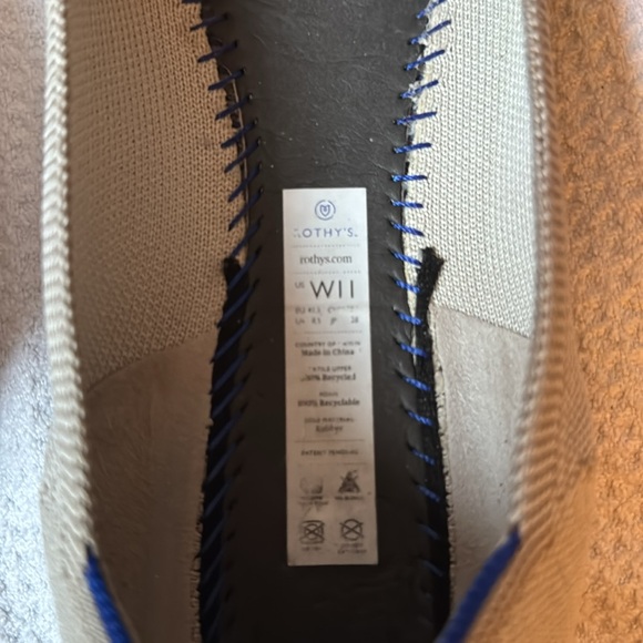 Rothy’s Size 11 Women Flats lightly worn a little belmish in picture - Picture 5 of 6